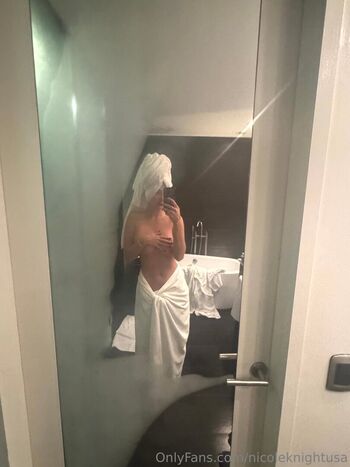 nicoleknightusa