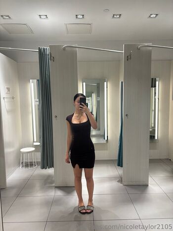 nicoletaylor2105