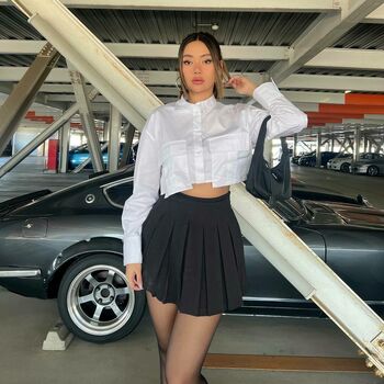 Nika Higashionna