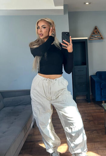Nikita Reign