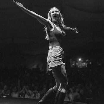 Nikki Glaser