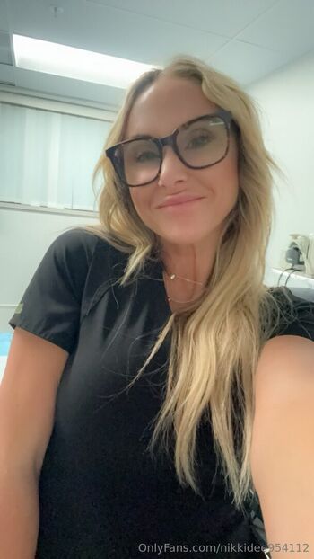 nikkidee954112