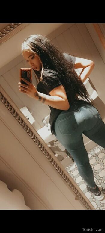 nikkie_star