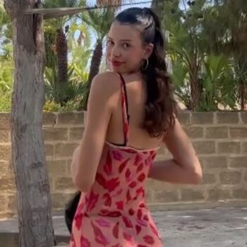 Nina Chuba