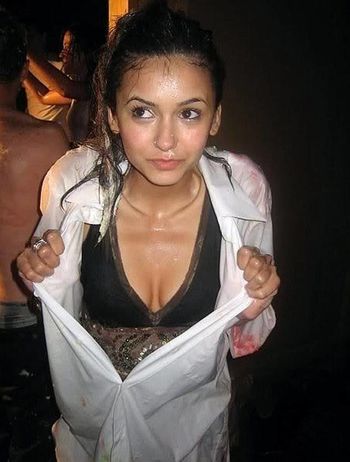 Nina Dobrev
