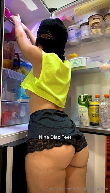 ninadiaz.feet.free