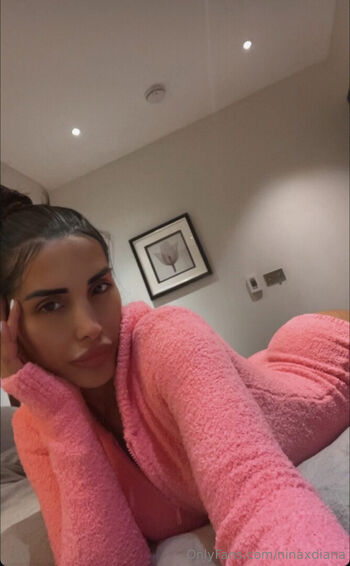 ninaxdiana