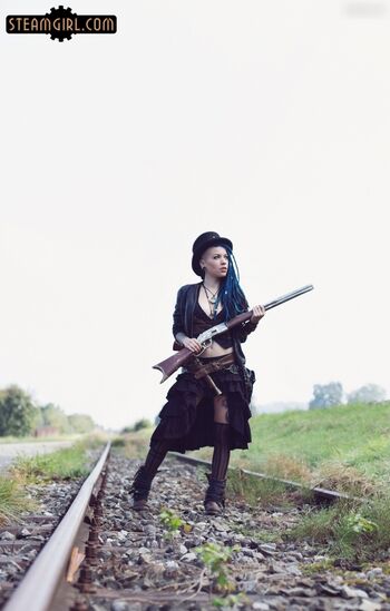 Noemi Riot