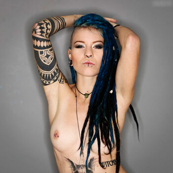 Noemi Riot
