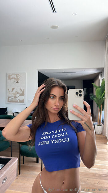officialannalouise
