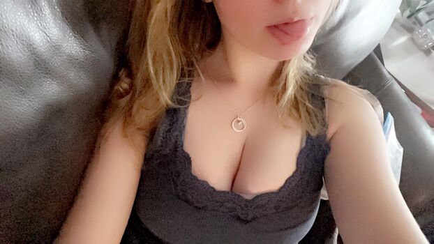 OfficialMandy
