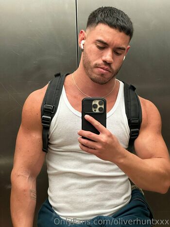 oliverhuntxxx