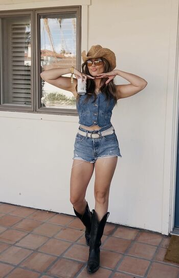 Olivia Holt