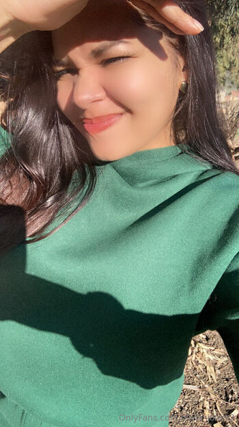 olivia_jones2