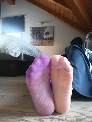 onlybluefeet