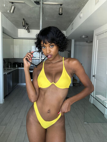 onlybombshell