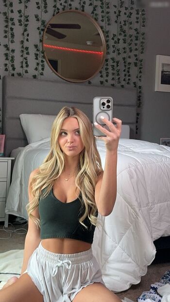 Paige Mackenzie