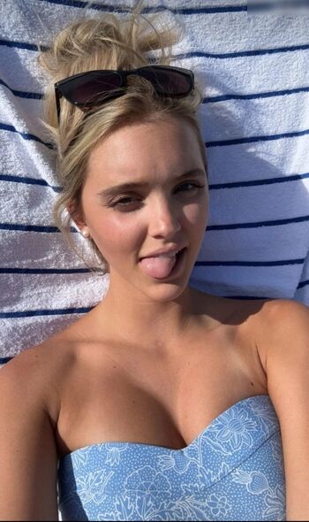 Paige Mackenzie
