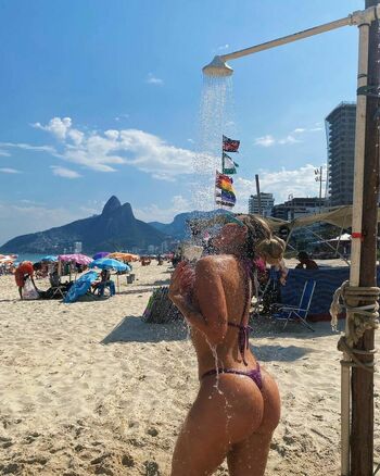 Paloma Lopes