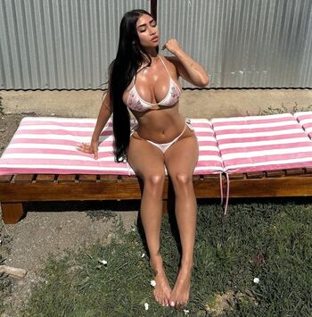 Paloma Mami