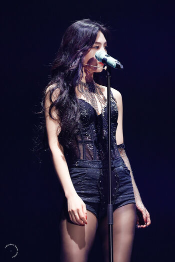 Park Soo-young