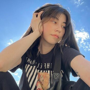 Path Wei 瑋