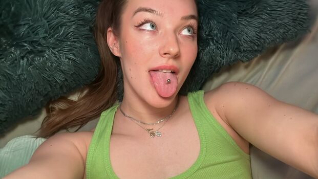 Peachyyvirgo