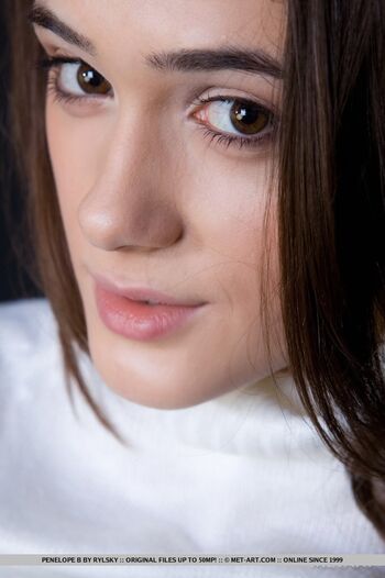 Penelope B