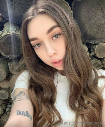 penelope_sr
