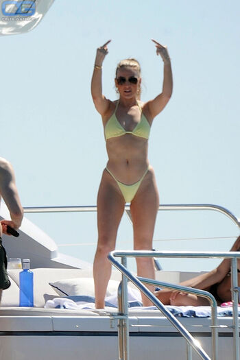 Perrie Edwards