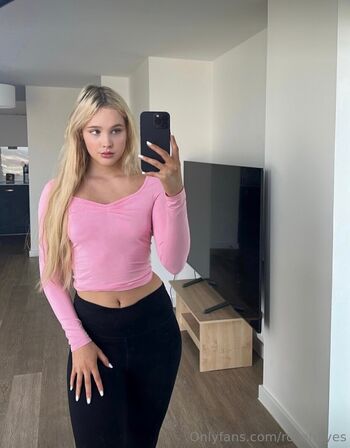petiterose19