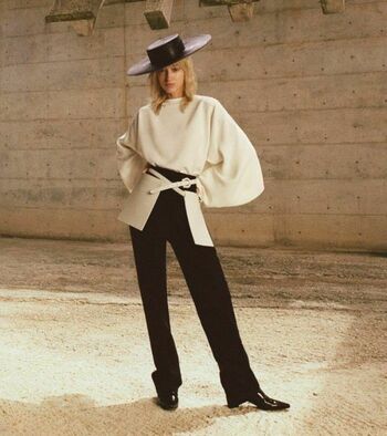Phoebe Dynevor