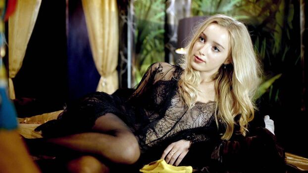 Phoebe Dynevor