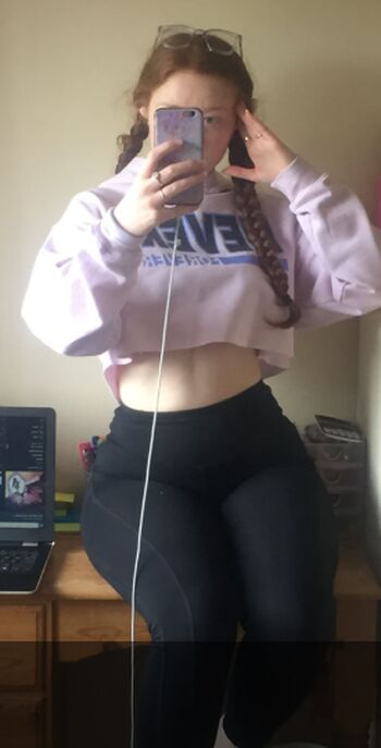 phoebeisginger