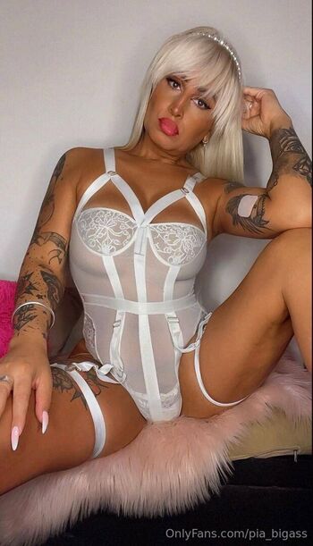 pia_bigass