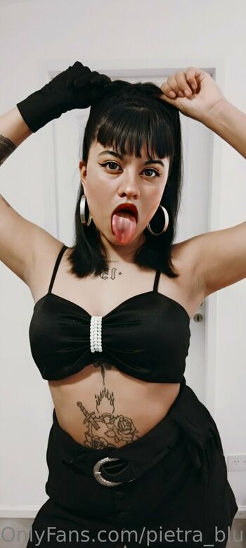 pietra_blu