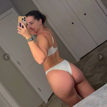 Pineapplebrat