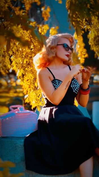 Pinup Palmer