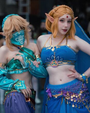 Pipcosplays