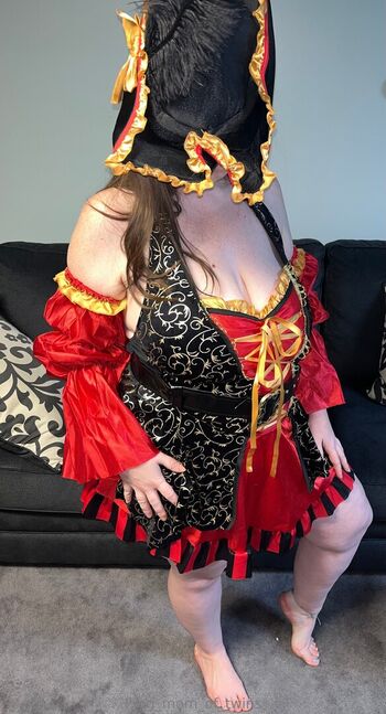 preg_mom_of_twins