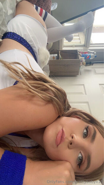 prettybabyx19