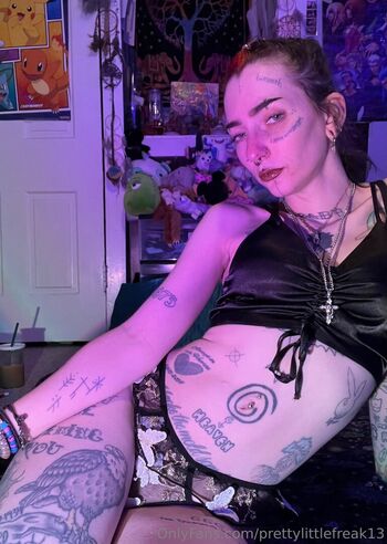 prettylittlefreak13