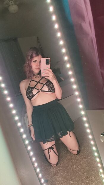 QT Lux