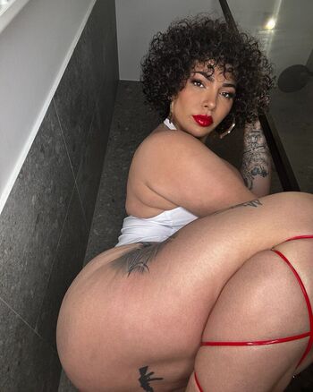 queenazita