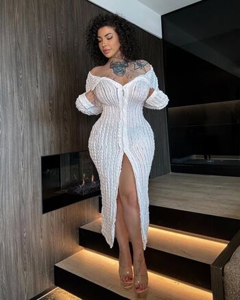 queenazita