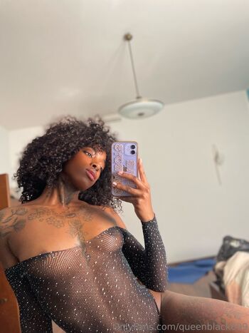 queenblack699