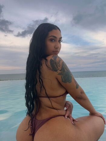 Queennaija