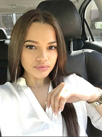 Raynefaliciteexo