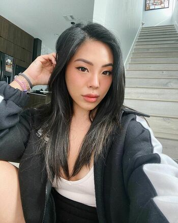 React Girls of YT