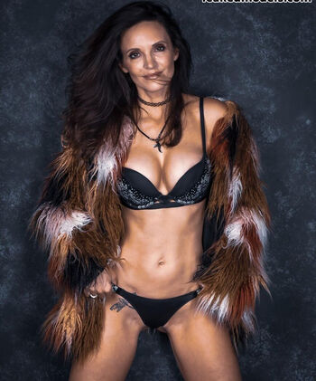 Rey Rey Marie